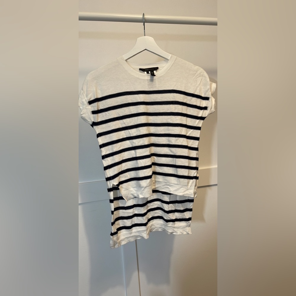 BCBGMaxazaria BCBG asymmetrical white navy stripes sweater XS